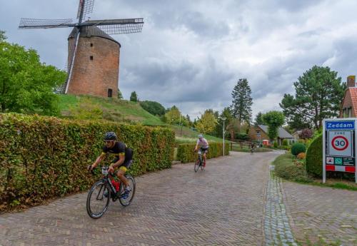 Altop Cycling and Friends 050