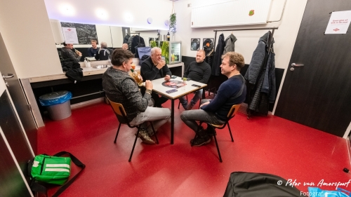 2023-02-05-Back-To-DeVito-mmv-Age-Kat-en-Yara-Beeks-Dru-Poppodium-Ulft 025