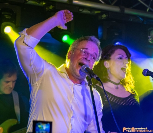 2020-01-12 Back to DeVito the Frog Tribute LSAMusic Aalten 044