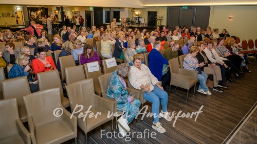 Kletsen met Debby van der Zande