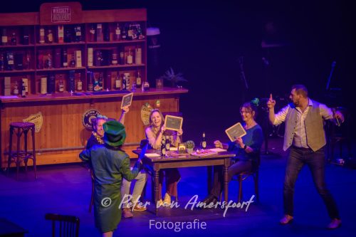 10 jaar - Lads 'n Lassies - A Tale of Friendship