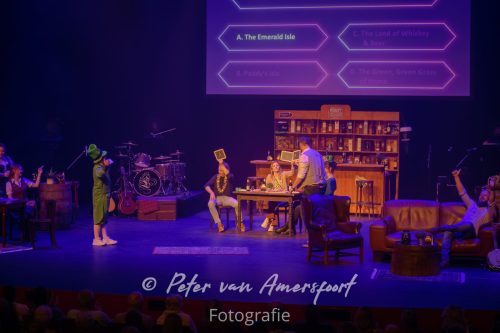 10 jaar - Lads 'n Lassies - A Tale of Friendship