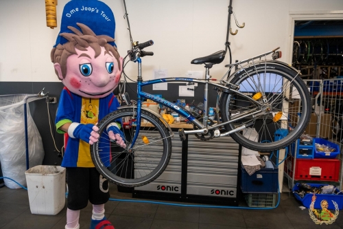 2022-07-16-Fietskeuring-Mantel-035