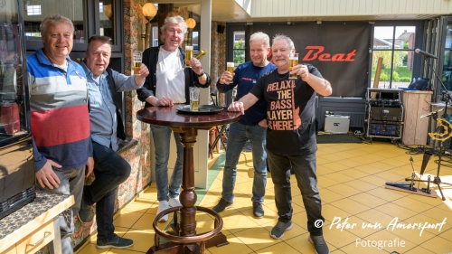 Off Beat - Koningsdag bij de Vos