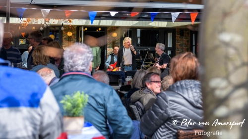 Off Beat - Koningsdag bij de Vos