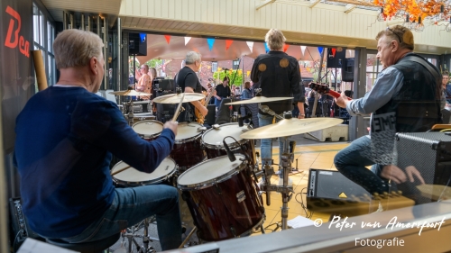 Off Beat - Koningsdag bij de Vos