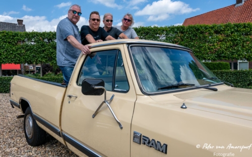 2022-05-19-OffBeat-BandFoto-005