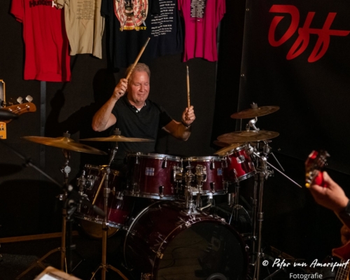 2022-05-19-OffBeat-BandFoto-Oefenruimte-011