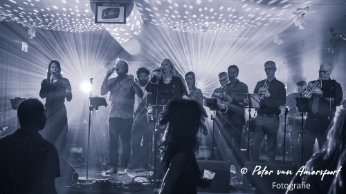 2023-10-28-SoularVibetheGalaxyHorns-deKoppelpaarden-KeiFestival-Lichtenvoorde-070