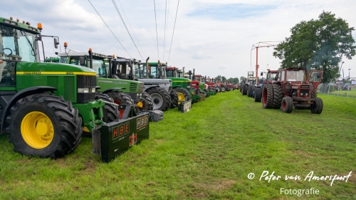 Tractor Pulling