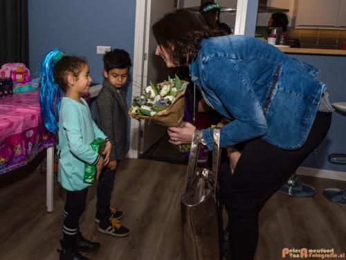 2018-01-20 Verjaardag Dunya 006