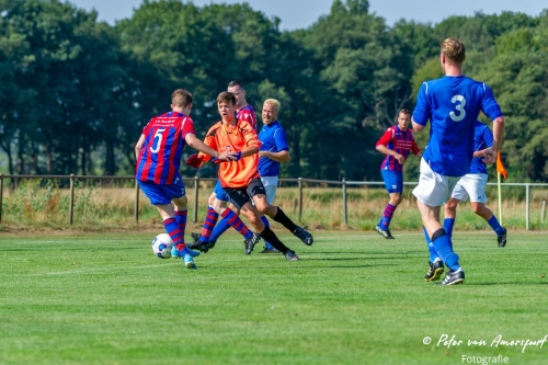 2022-09-04-Westerndorp-Halle-011