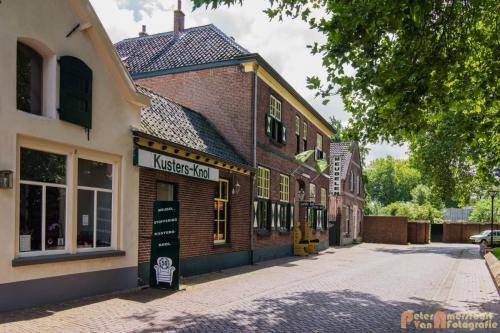 2017-08-04 Zevenaar Wittenburgstraat 09